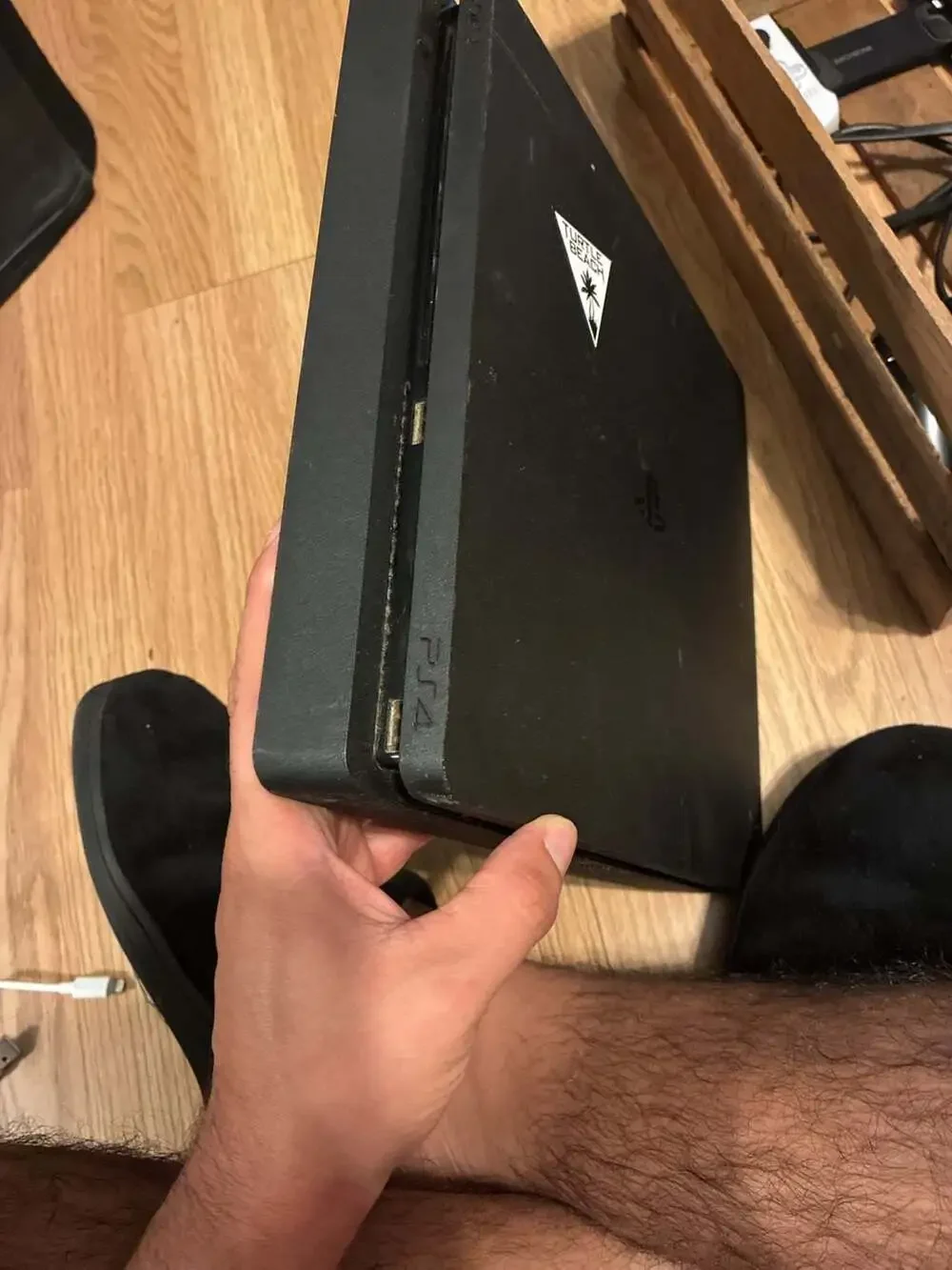 Sony ps4 slim
